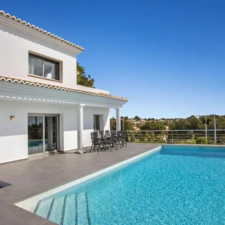Vallesa Villa *